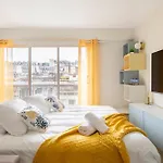 Spacious Montmartre - Sacre-coeur View & Balcony * Paris