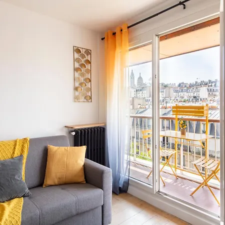 Apartament Spacious Montmartre - Sacre-coeur View & Balcony Paryż