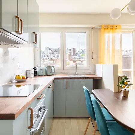 Spacious Montmartre - Sacre-coeur View & Balcony