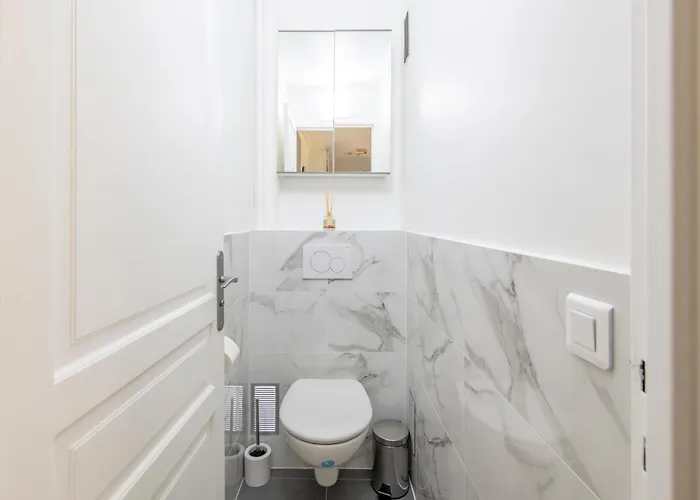 Spacious Montmartre - Sacre-coeur View & Balcony *